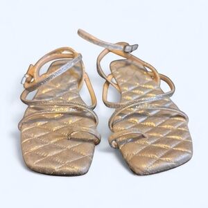 Jessica Simpson Silver Strappy Sandals Flat Rhinestones Embellished Quilted sz 7